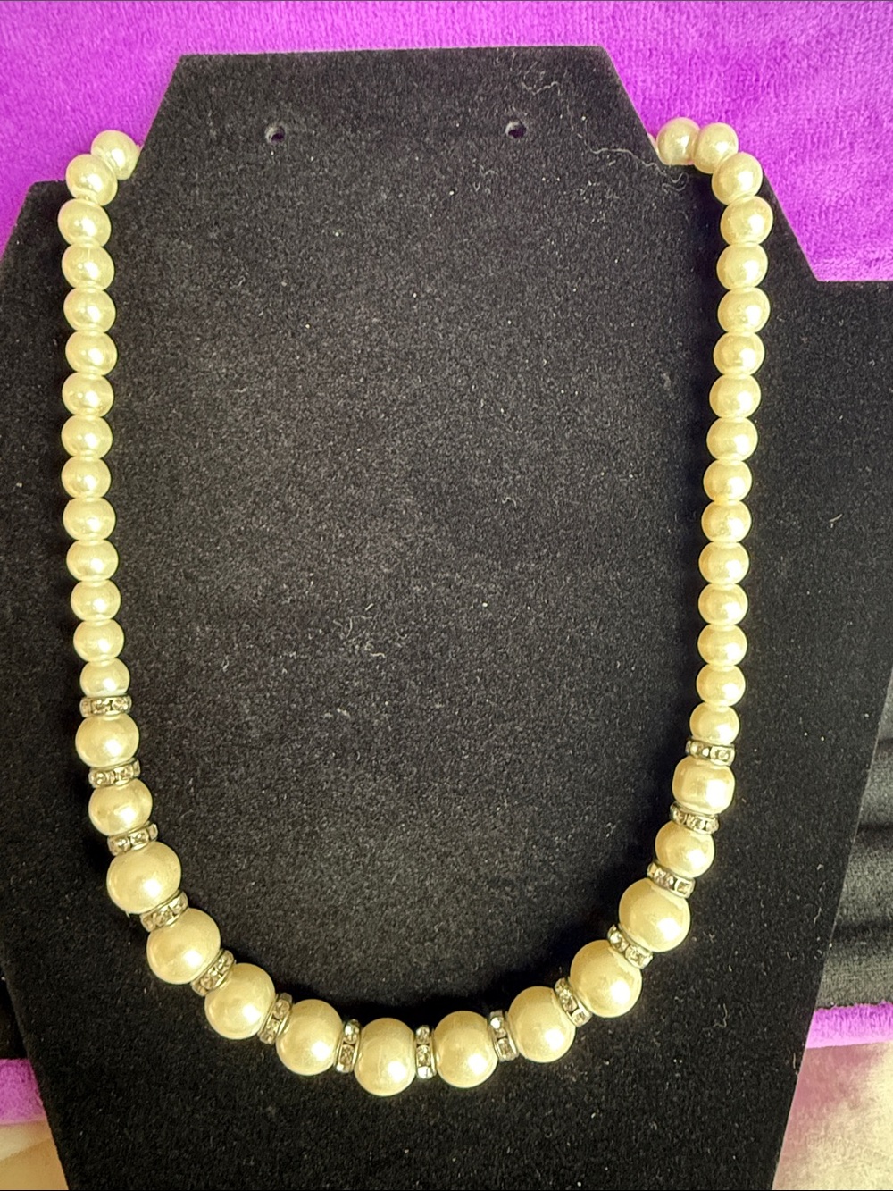 Classic Pearl-Style Bead Necklace - Gold